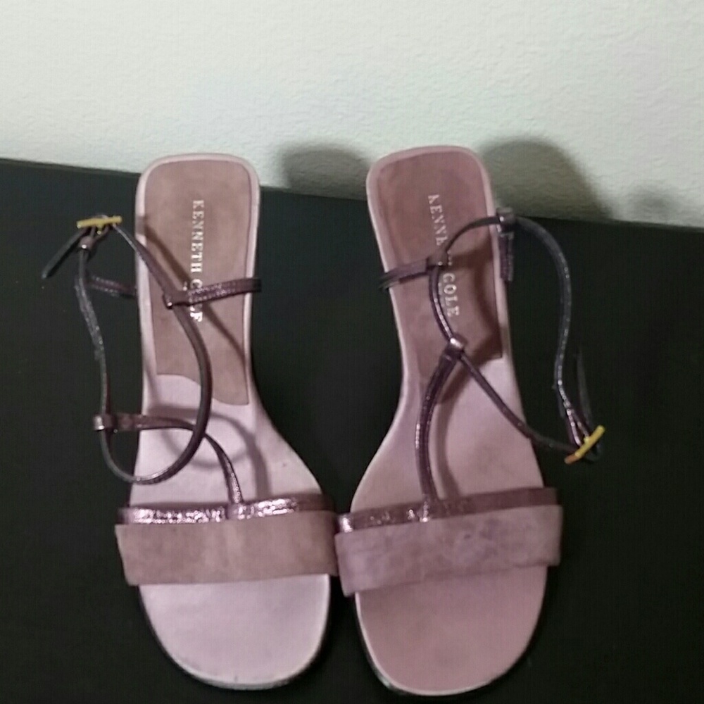 Kenneth Cole sandals